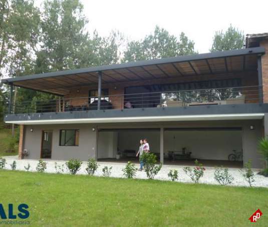 Casa para Venta en V. Amalita. Municipio Rionegro - $6.245.000.000 - 208311