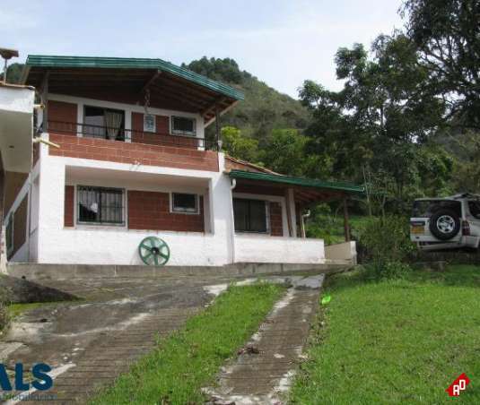 Finca Productiva para Venta en Rural. Municipio Barbosa - $600.000.000 - 209091