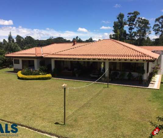 Casa para Venta en V. Quirama. Municipio El Carmen - $3.300.000.000 - 211103