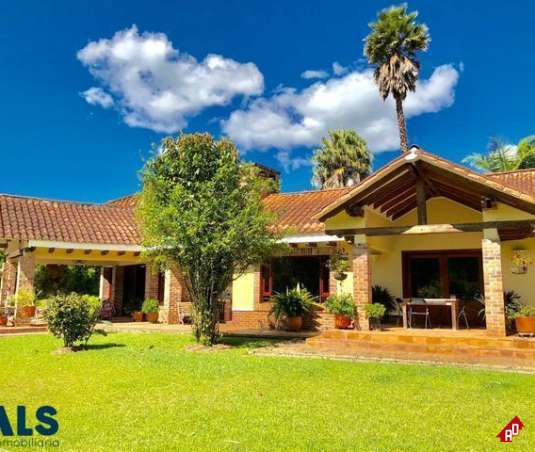 Casa para Venta en V. Los Salados. Municipio El Retiro - $2.300.000.000 - 213365