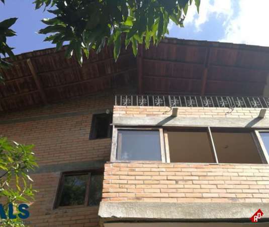 Casa para Venta en Zuñiga. Municipio Envigado - $1.900.000.000 - 221700