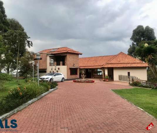 Casa para Venta en Alto de las Palmas. Municipio Envigado - $4.000.000.000 - 226016