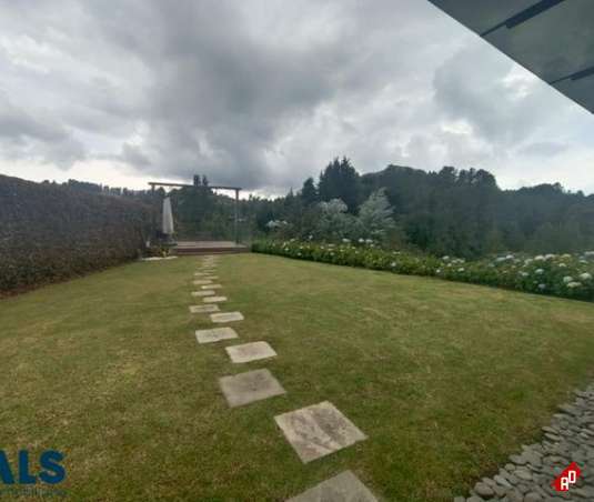 Casa para Venta en Alto de las Palmas. Municipio Envigado - $2.800.000.000 - 237690