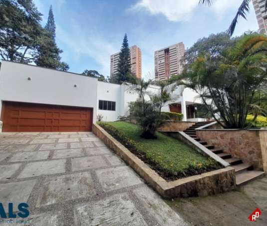 Casa para Venta en Loma Cola del Zorro. Municipio Medellin - $2.550.000.000 - 237717