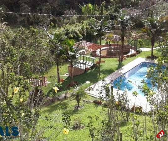 Finca Recreativa para Venta en Autopista (Guarne). Municipio Guarne - $1.900.000.000 - 237909