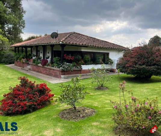 Casa para Venta en Alto de Las Palmas. Municipio Medellin - $6.100.000.000 - 239586