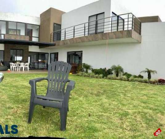 Casa para Venta en Alto del escobero (El Retiro). Municipio El Retiro - $1.650.000.000 - 239726