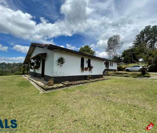 Casa para Venta en V. La Guija. Municipio El Retiro - $1.700.000.000 - 240267