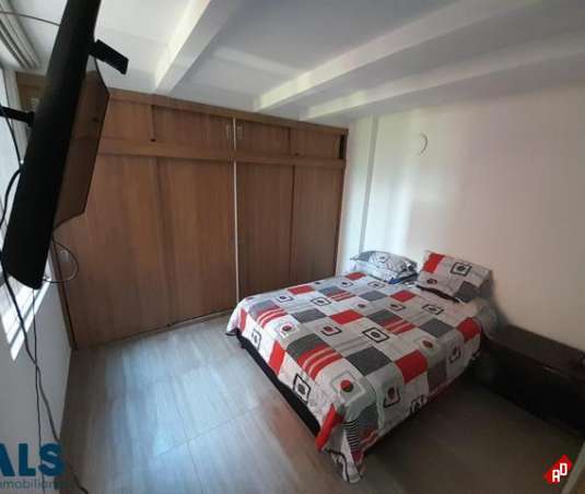 Apartamento para Venta en Calle Vieja. Municipio Bello - $270.000.000 - 240586