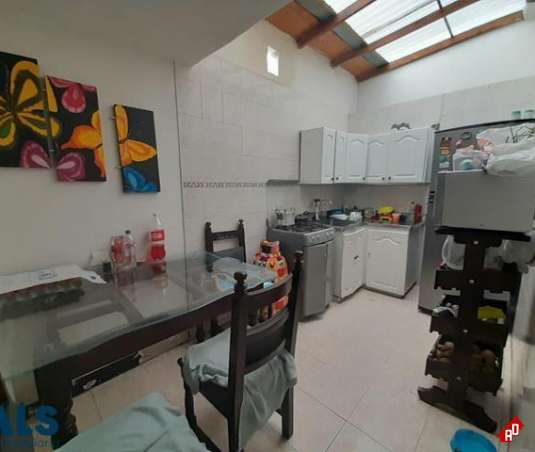 Apartamento para Venta en La Milagrosa. Municipio Medellin - $180.000.000 - 240605