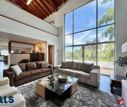 Casa para Venta en El Chocho. Municipio Envigado - $3.900.000.000 - 241133