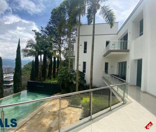 Casa para Venta en Alto de Las Palmas. Municipio Medellin - $12.500.000.000 - 241232