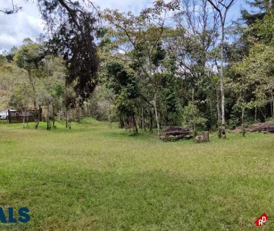 Lote Residencial para Venta en Alto de las Palmas. Municipio Envigado - $990.000.000 - 241722