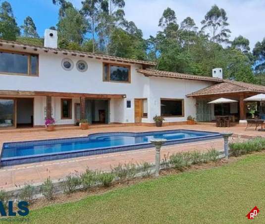 Finca Recreativa para Venta en Retiro Campestre. Municipio El Retiro - $3.200.000.000 - 241980