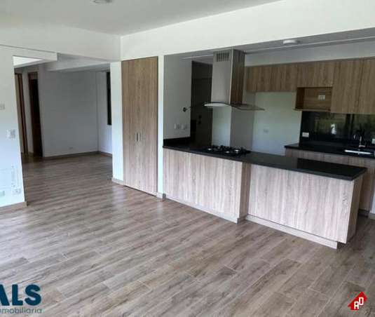 Apartamento para Venta en V. La Argentina. Municipio El Retiro - $740.000.000 - 243121