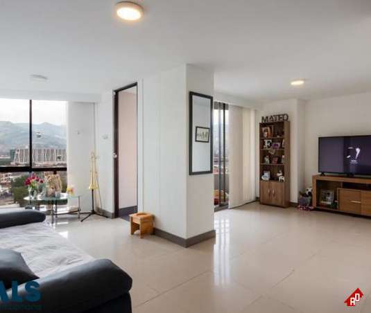 Apartamento para Venta en Loma de San Julian. Municipio Medellin - $580.000.000 - 243380