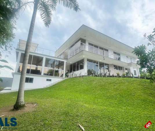 Casa para Venta en Cerritos. Municipio Pereira - $3.200.000.000 - 243383