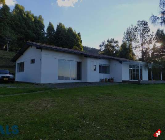 Finca Recreativa para Venta en V. El Vallano. Municipio Envigado - $1.500.000.000 - 244336