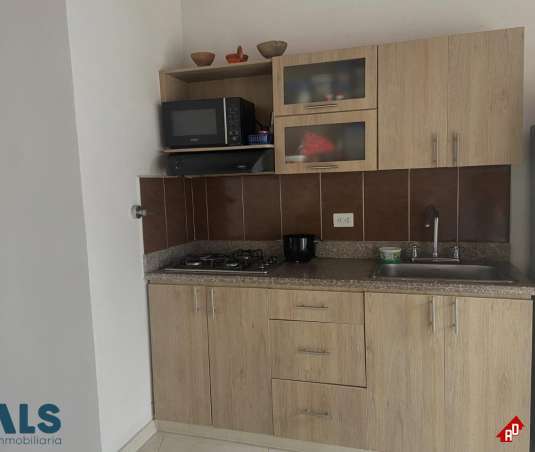 Apartamento para Venta en Prados de sabaneta. Municipio Sabaneta - $195.000.000 - 245711