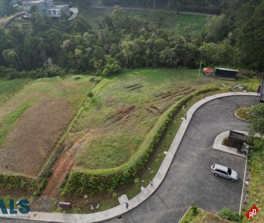 Lote Residencial para Venta en Alto de las Palmas. Municipio Envigado - $1.376.410.000 - 246161