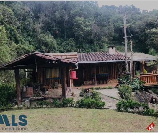 Finca Recreativa para Venta en V. Sajonia. Municipio Rionegro - $4.500.000.000 - 246280