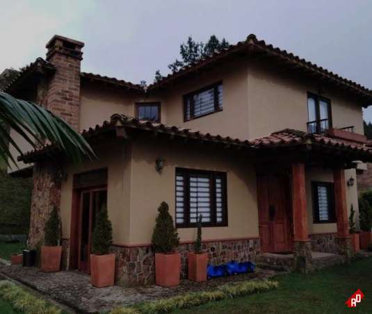 Casa para Venta en Alto del escobero (El Retiro). Municipio El Retiro - $1.600.000.000 - 246660