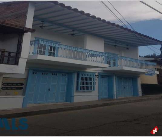 Local Comercial para Venta en Urbano. Municipio El Retiro - $2.700.000.000 - 247649