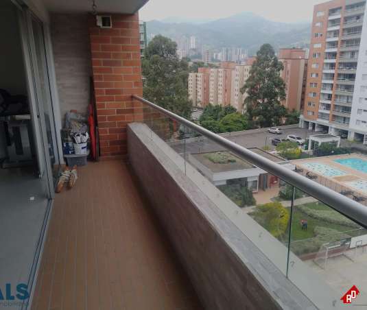 Apartamento para Venta en Suramérica. Municipio La Estrella - $650.000.000 - 248031