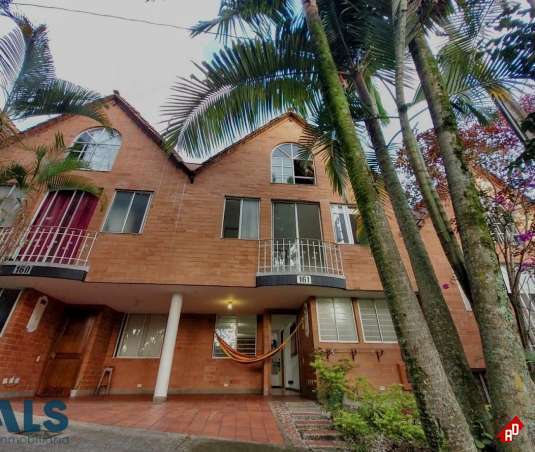 Casa para Venta en Loma del Escobero. Municipio Envigado - $690.000.000 - 248179