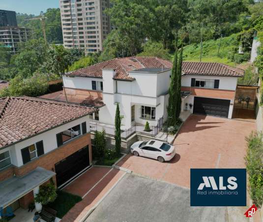 Casa para Venta en Altos del Poblado. Municipio Medellin - $2.450.000.000 - 248462