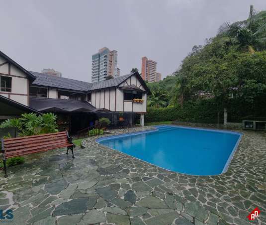 Casa para Venta en Los Balsos Nº 2. Municipio Medellin - $2.300.000.000 - 248786