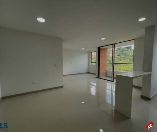 Apartamento para Venta en Alto de Las Flores. Municipio Sabaneta - $500.000.000 - 249133