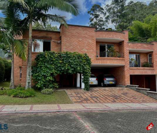 Casa para Venta en La Calera. Municipio Medellin - $2.000.000.000 - 249172