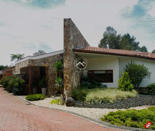 Casa para Venta en Alto de las Palmas. Municipio Envigado - $4.950.000.000 - 249639