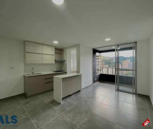 Apartamento para Venta en Las Lomitas. Municipio Sabaneta - $487.000.000 - 250024