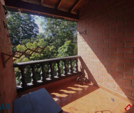 Casa para Venta en El Esmeraldal. Municipio Envigado - $1.500.000.000 - 250519