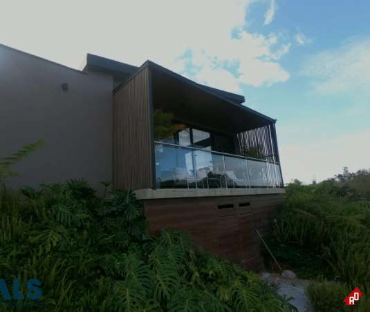 Casa para Venta en V. El Capiro (Rionegro). Municipio Rionegro - $2.300.000.000 - 250757