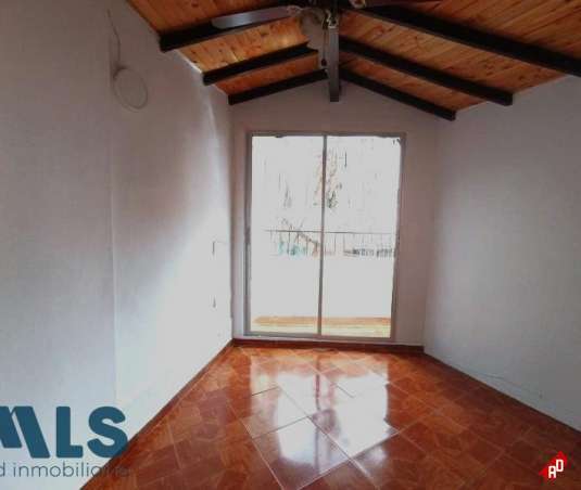 Casa para Venta en Guayabal. Municipio Medellin - $285.000.000 - 251704