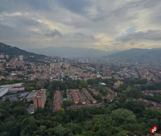 Apartamento para Venta en Loma de Las Brujas. Municipio Envigado - $1.350.000.000 - 252480