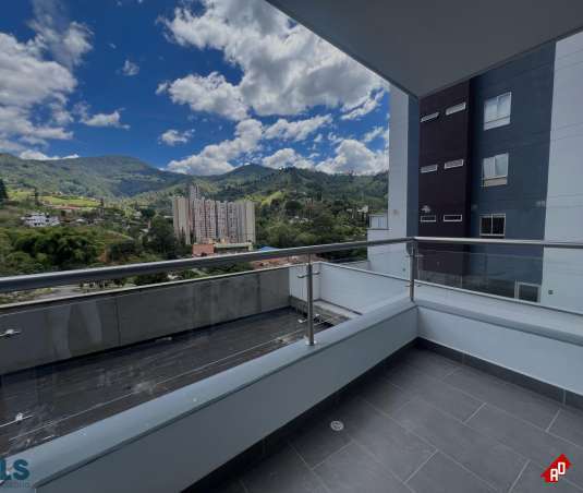 Apartamento para Venta en La Doctora. Municipio Sabaneta - $520.000.000 - 252635