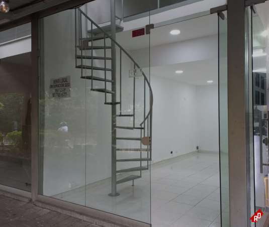 Local Comercial para Venta en La Frontera. Municipio Medellin - $470.000.000 - 252782