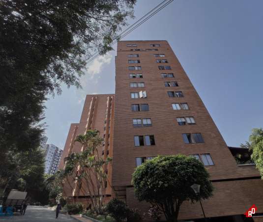 Apartamento para Venta en Loma de San Julian. Municipio Medellin - $850.000.000 - 253143