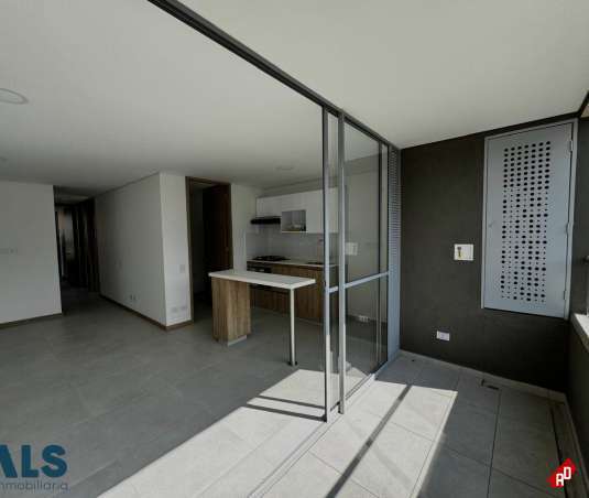 Apartamento para Venta en Loma de San Jose. Municipio Sabaneta - $635.000.000 - 253230