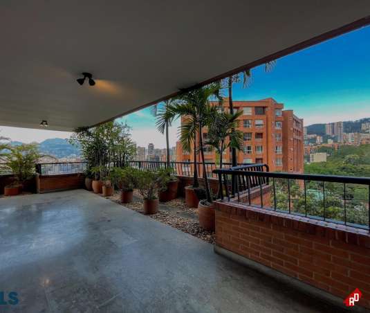 Apartamento para Venta en La Tomatera. Municipio Medellin - $2.200.000.000 - 253235