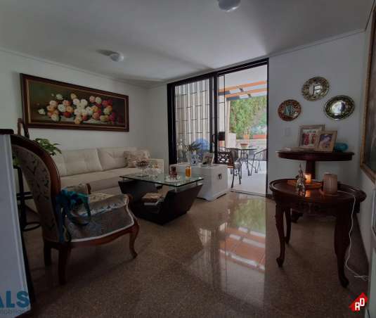 Casa para Venta en Loma de los Bernal. Municipio Medellin - $797.000.000 - 253587