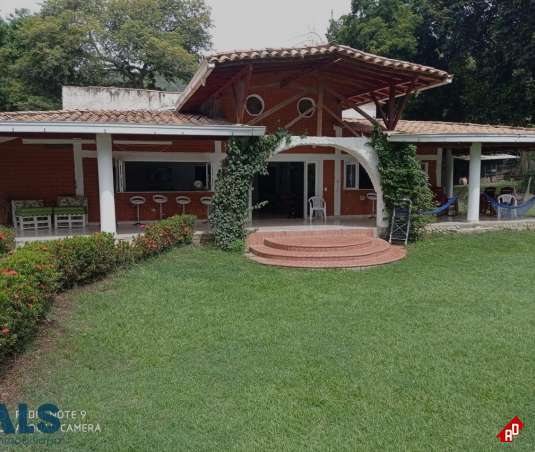 Finca Recreativa para Venta en V. Kilometro 2. Municipio Santa Fe de Antioquia - $1.300.000.000 - 253648