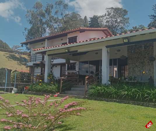 Finca Recreativa para Venta en Rural. Municipio Marinilla - $1.900.000.000 - 253694