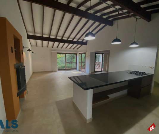 Casa para Venta en Urbano. Municipio El Retiro - $1.600.000.000 - 253785