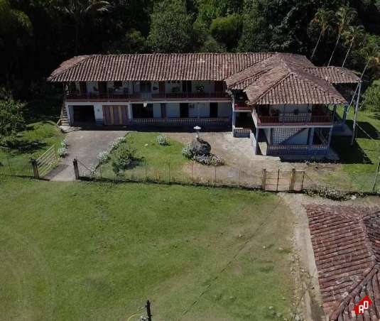 Casa para Venta en Cauca Viejo. Municipio Tarso - $7.650.000.000 - 253808