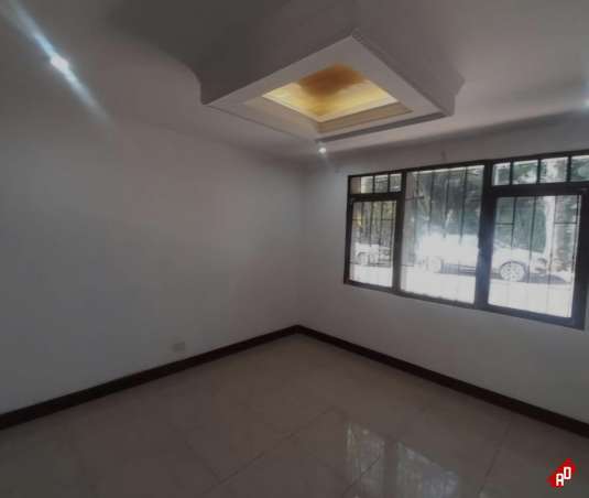 Casa para Venta en La Nubia. Municipio Medellin - $680.000.000 - 253899